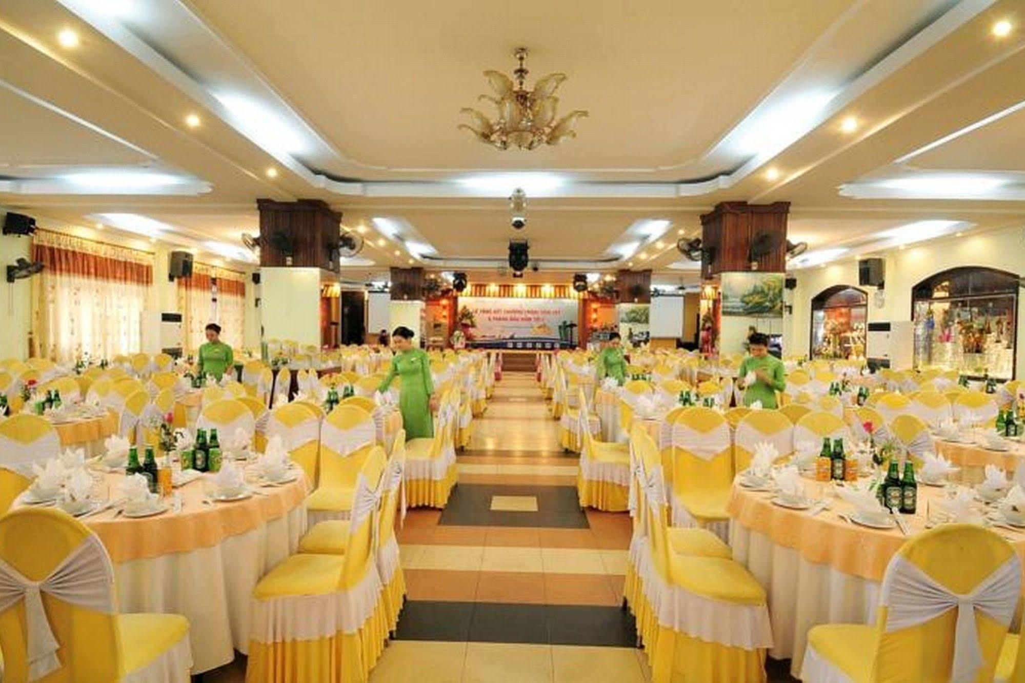Duy Tan Hotel Hue Bagian luar foto